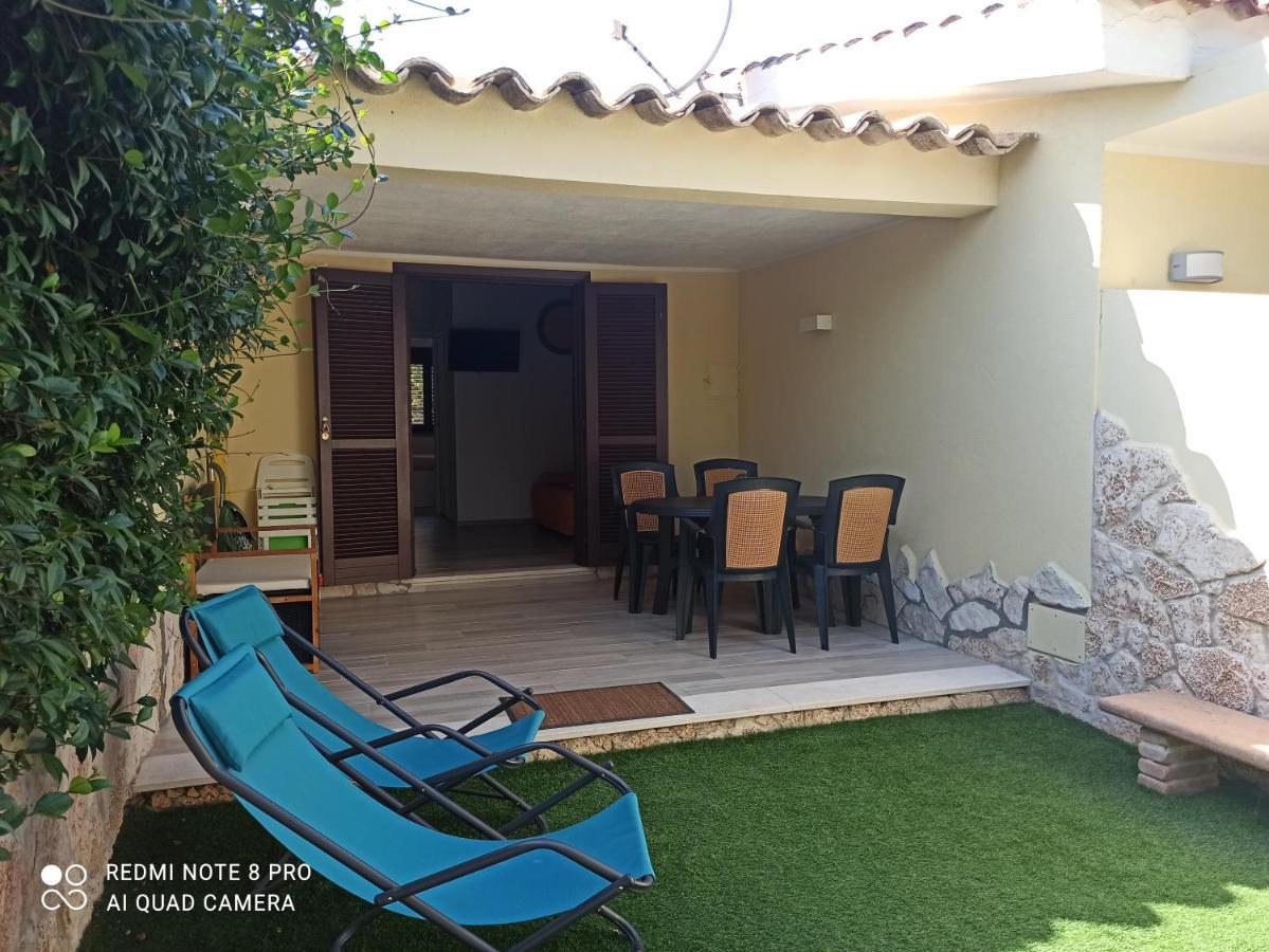 Casa Perla Rei - 50 Meters From The Beach Costa Rei Exterior foto